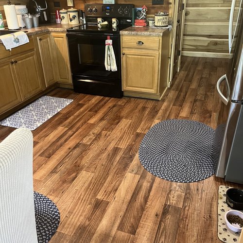 Flooring installation in Portland and White House, TN by FLOOR CO.